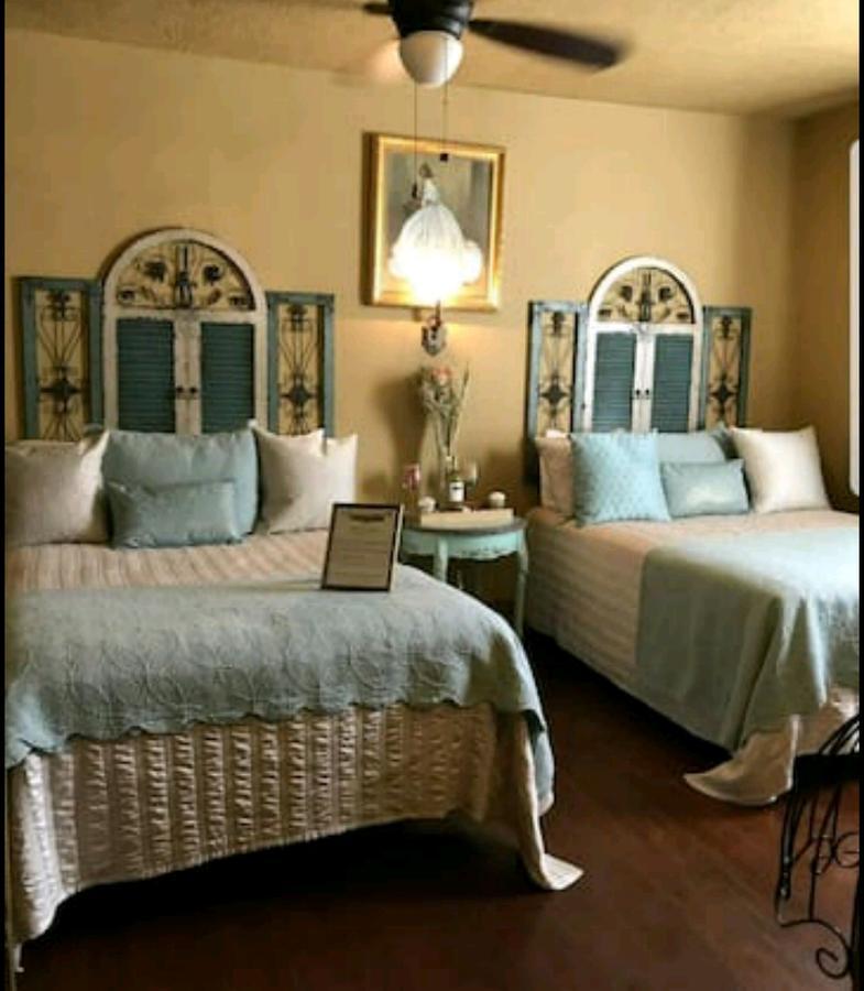 Hotel Gibbs Street Manor New Waverly Exterior foto